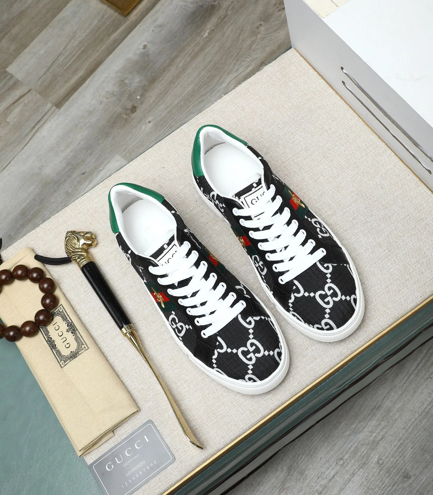 Men's shoes💰420 GUCCI🔍🔍latest spring style On sale at the same time at the counter, original calfskin imported from Italy, genuine leather lining, (high-end, luxury, and class) exquisite workmanship, soles: original soles specially provided by the original factory, ⚠Exclusive double-layer movable molded soles are super comfortable⚠, real photos🎬The real ones are better🔍🔍"High quality·Follow the order" code number 38-44